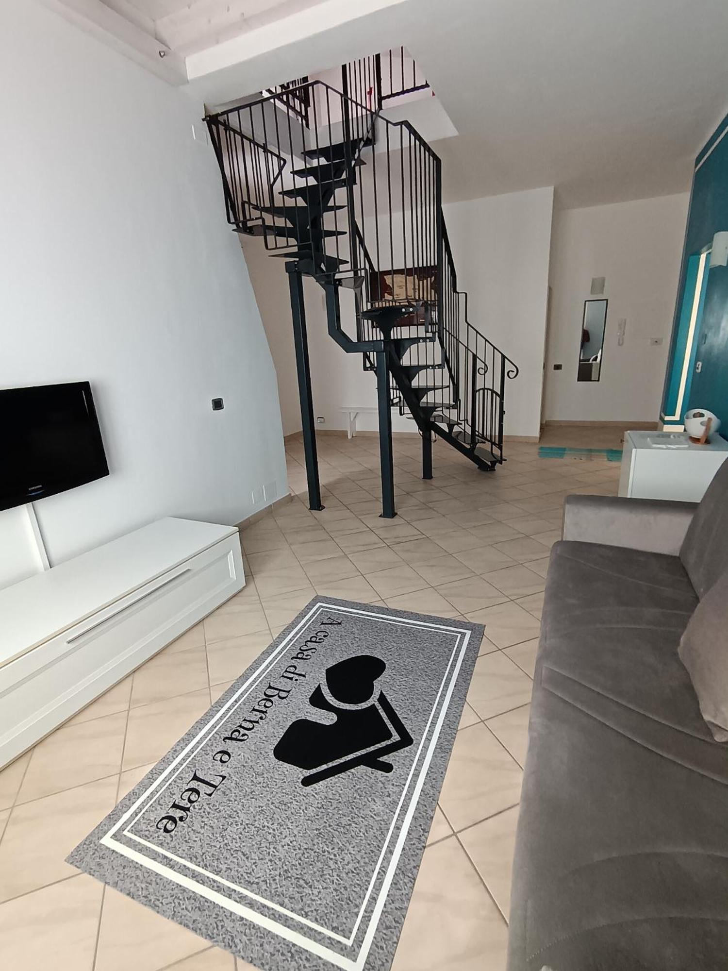 Appartement A Casa Di Berna E Tere à Venturina Terme Extérieur photo